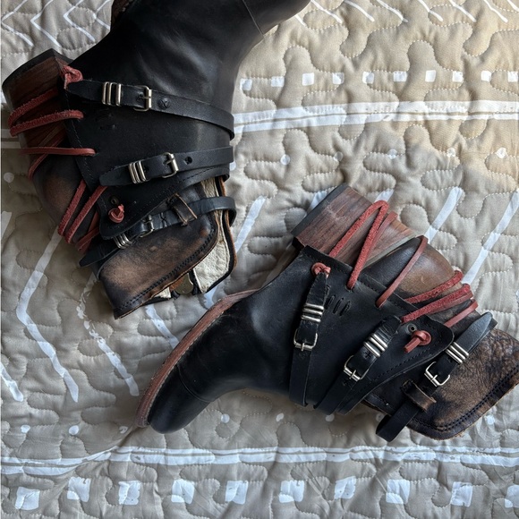 Freebird Black and Brown Ankle Boots with Red Accents - Picture 1 of 4